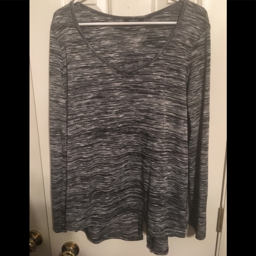 Ambiance Plus Size Marled T with back slit NWOT